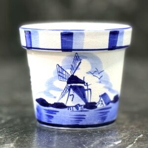 DELFTS BLUE Hand Painted Small Pot